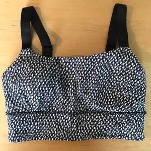 Lululemon Sports Bra Size 4!